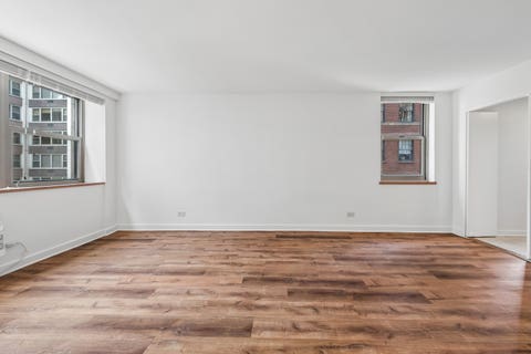 Tiny photo for 253 E Delaware Place #7H, Chicago, IL 60611 (MLS # 12655317)