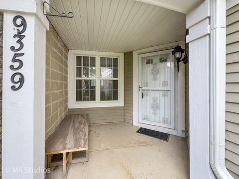 Tiny photo for 9359 BROCKTON Lane #0, Des Plaines, IL 60016 (MLS # 12703977)