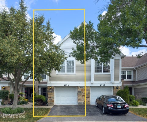 Tiny photo for 9359 BROCKTON Lane #0, Des Plaines, IL 60016 (MLS # 12703977)
