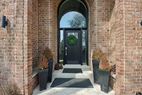 Tiny photo for 988 Danielson Court, Gurnee, IL 60031 (MLS # 12610014)