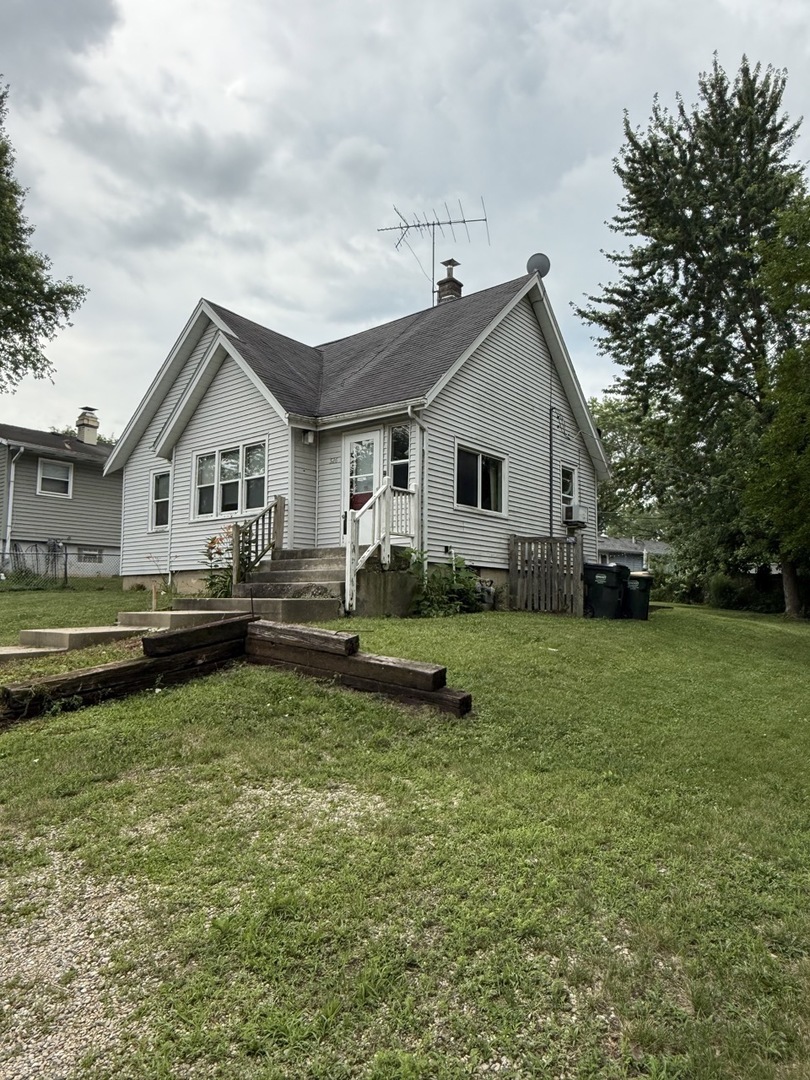 526 Grandview Drive