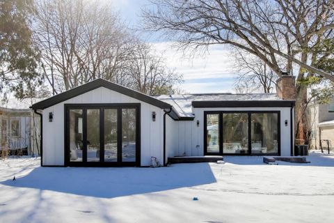 Tiny photo for 2238 Prairie Street, Glenview, IL 60025 (MLS # 12564540)