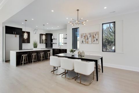 Tiny photo for 2238 Prairie Street, Glenview, IL 60025 (MLS # 12564540)