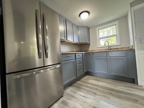 Tiny photo for 836 S Sumner Avenue, Aurora, IL 60505 (MLS # 12435924)