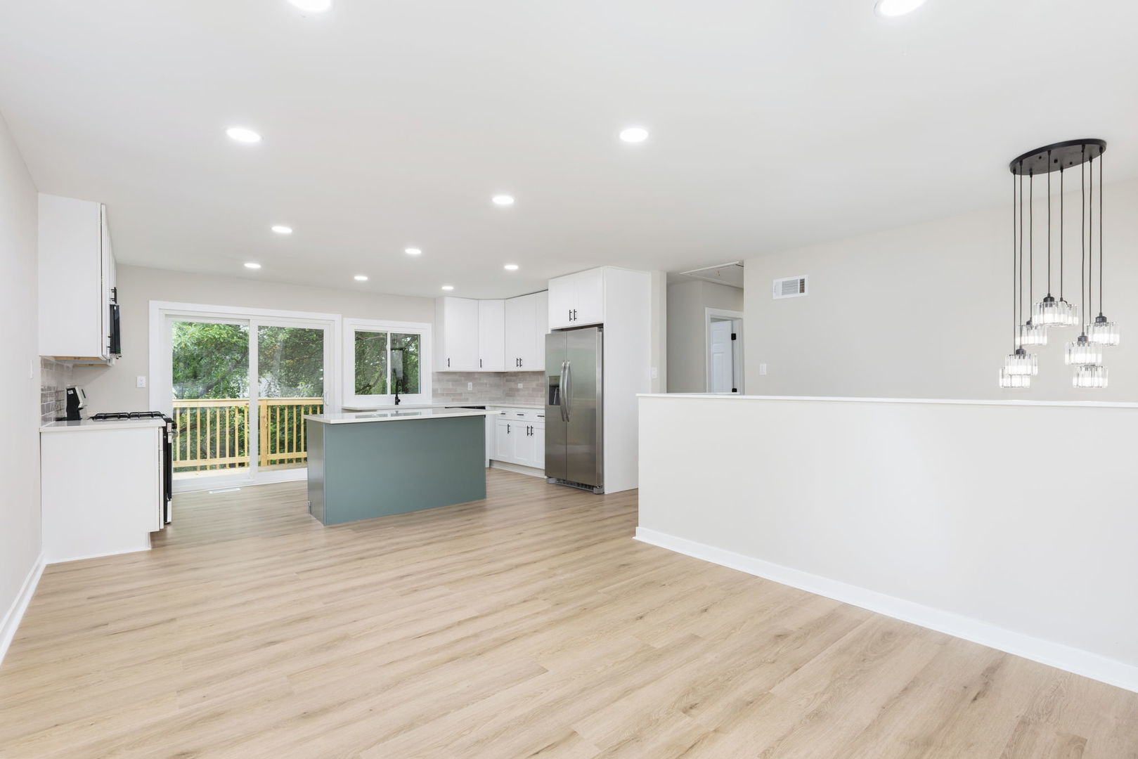 105 Cedarwood Court