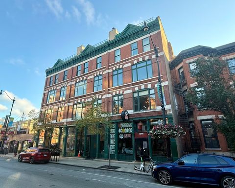 2216 N Lincoln Avenue 3B Chicago IL 60614