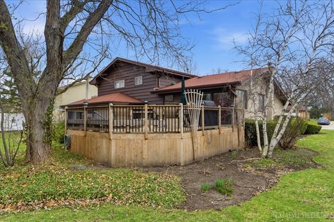 Tiny photo for 1708 Longvalley Drive, Northbrook, IL 60062 (MLS # 12606169)