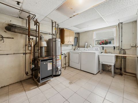 Tiny photo for 1714 Sycamore Street, Des Plaines, IL 60018 (MLS # 12689592)