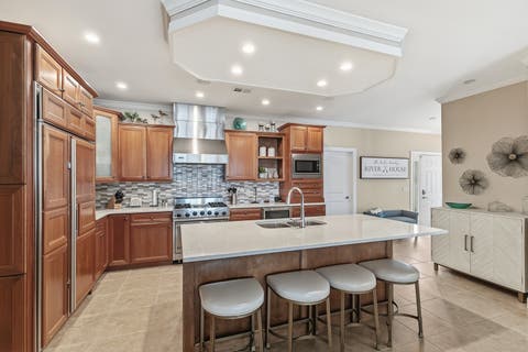 Tiny photo for 19 Villa Drive, Hampton, IL 61256 (MLS # 12652167)