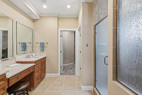 Tiny photo for 19 Villa Drive, Hampton, IL 61256 (MLS # 12652167)