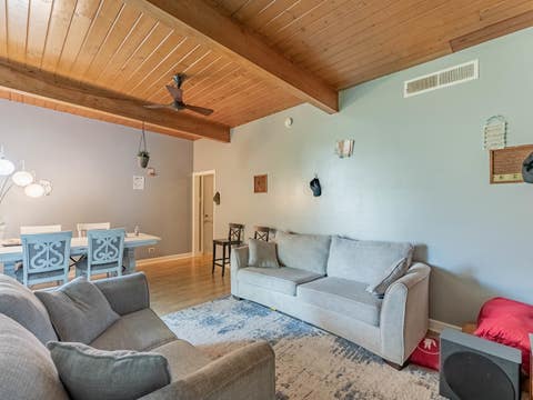 Tiny photo for 3847 Euclid Avenue, Berwyn, IL 60402 (MLS # 12721570)