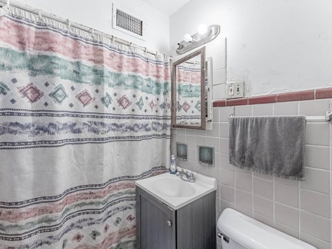 Tiny photo for 3847 Euclid Avenue, Berwyn, IL 60402 (MLS # 12721570)