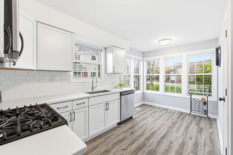 Tiny photo for 1924 Quaker Hollow Lane, Streamwood, IL 60107 (MLS # 12500232)