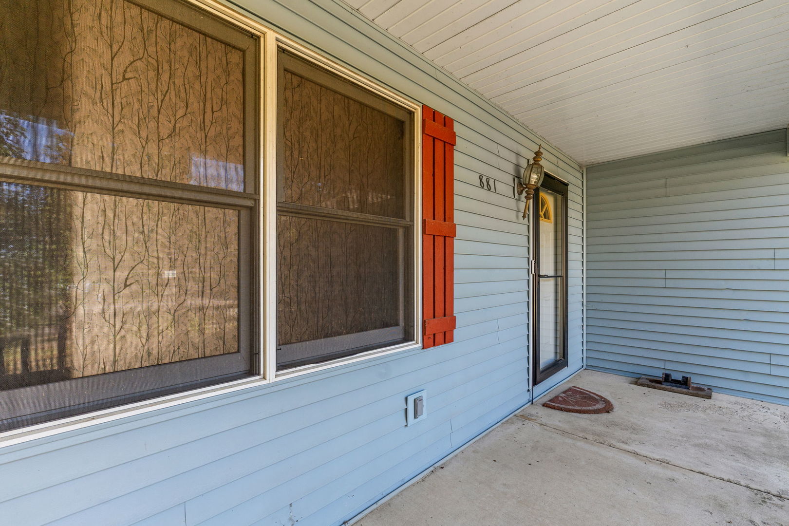 881 Lake Holiday Drive