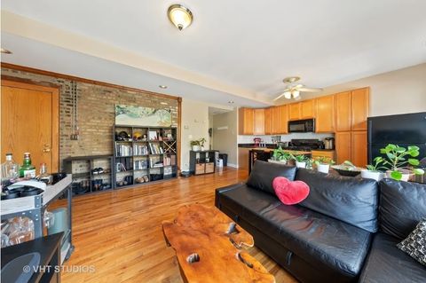 Tiny photo for 1456 N Fairfield Avenue #1, Chicago, IL 60622 (MLS # 12472673)