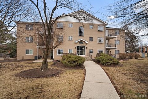 Photo of 1258 Chalet Road #201, Naperville, IL 60563 (MLS # 12565091)
