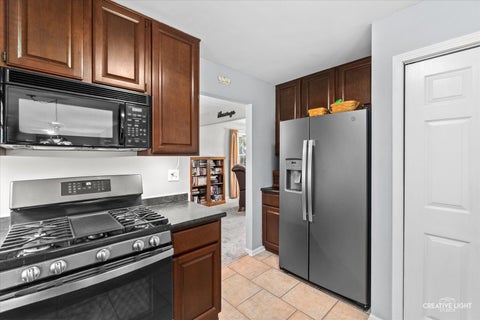 Tiny photo for 2634 Boxwood Drive, Elgin, IL 60124 (MLS # 12771851)