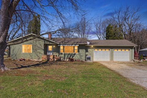 Photo of 281 W Hardanger Gate, Lee, IL 60530 (MLS # 12594333)