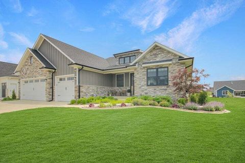 Tiny photo for 13333 Camas Drive, St. John, IN 46373 (MLS # 12488438)