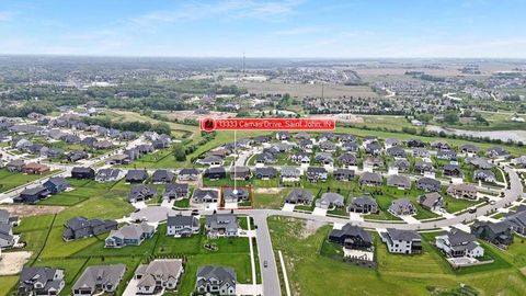 Tiny photo for 13333 Camas Drive, St. John, IN 46373 (MLS # 12488438)