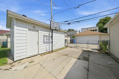 Tiny photo for 2423 N Newland Avenue, Chicago, IL 60707 (MLS # 12749663)