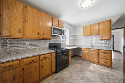 Tiny photo for 2423 N Newland Avenue, Chicago, IL 60707 (MLS # 12749663)
