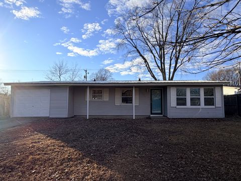 Photo of 2016 Greendale Drive, Champaign, IL 61821 (MLS # 12494943)