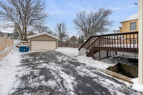 Tiny photo for 272 N Willow Road, Elmhurst, IL 60126 (MLS # 12546094)