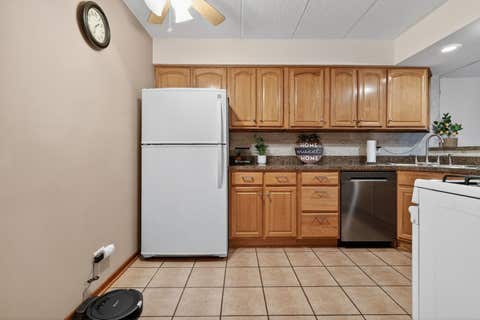 Tiny photo for 10571 Palos Place #B, Palos Hills, IL 60465 (MLS # 12690771)