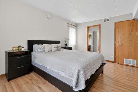 Tiny photo for 10571 Palos Place #B, Palos Hills, IL 60465 (MLS # 12690771)