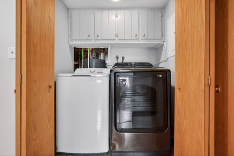 Tiny photo for 10571 Palos Place #B, Palos Hills, IL 60465 (MLS # 12690771)