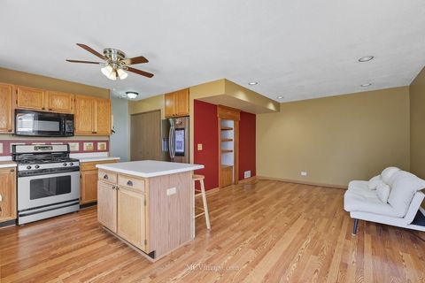 Tiny photo for 43 W Rustic Lane, Round Lake Beach, IL 60073 (MLS # 12489116)