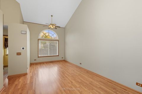 Tiny photo for 43 W Rustic Lane, Round Lake Beach, IL 60073 (MLS # 12489116)