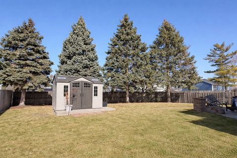 Tiny photo for 1565 Candlewood Drive, Crystal Lake, IL 60014 (MLS # 12572240)