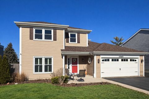 Photo of 1565 Candlewood Drive, Crystal Lake, IL 60014 (MLS # 12572240)