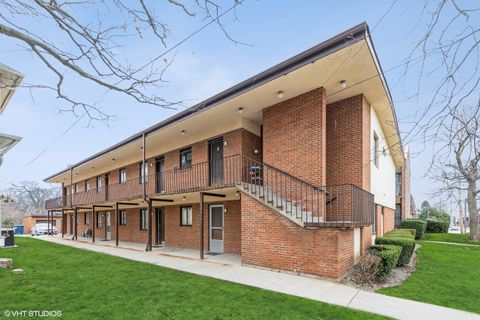 1970 Green Bay Road B-3 Highland Park IL 60035