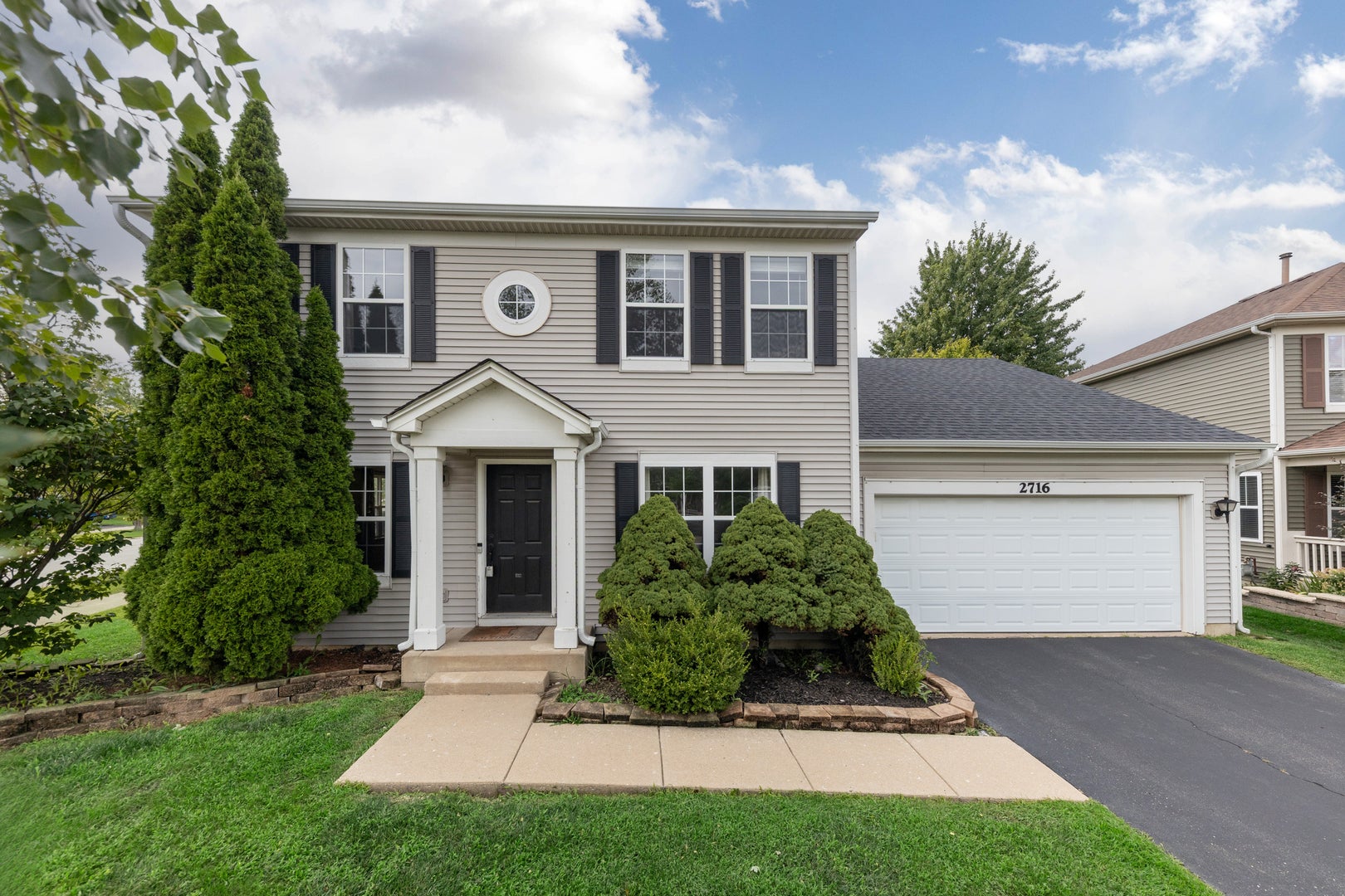 2716 Middleton Court