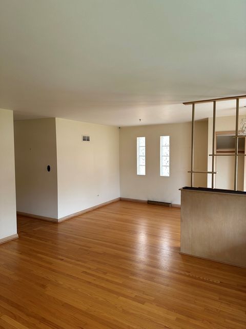 Tiny photo for 5636 W Sunnyside Avenue, Chicago, IL 60630 (MLS # 12620308)