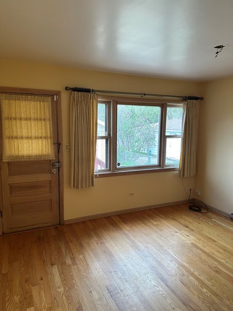 Tiny photo for 5636 W Sunnyside Avenue, Chicago, IL 60630 (MLS # 12620308)