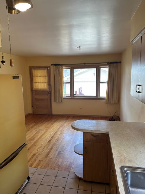 Tiny photo for 5636 W Sunnyside Avenue, Chicago, IL 60630 (MLS # 12620308)