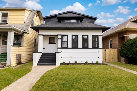 115 S 20th Avenue Maywood IL 60153