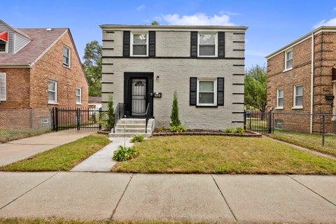 Photo of 8831 S Eggleston Avenue, Chicago, IL 60620 (MLS # 12752595)