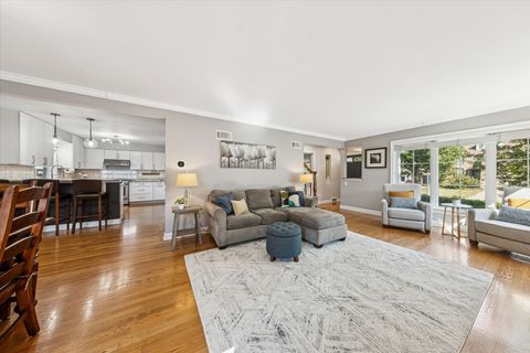 Tiny photo for 524 S Ashland Avenue, La Grange, IL 60525 (MLS # 12482770)