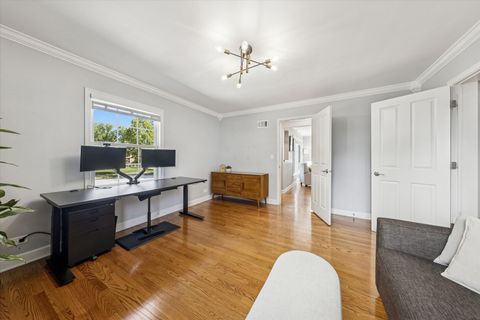 Tiny photo for 524 S Ashland Avenue, La Grange, IL 60525 (MLS # 12482770)