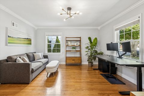 Tiny photo for 524 S Ashland Avenue, La Grange, IL 60525 (MLS # 12482770)