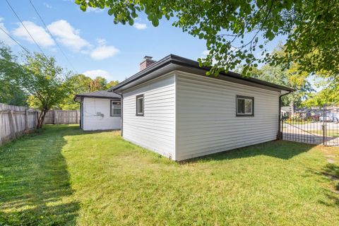 Tiny photo for 2611 South Street, Rolling Meadows, IL 60008 (MLS # 12483118)