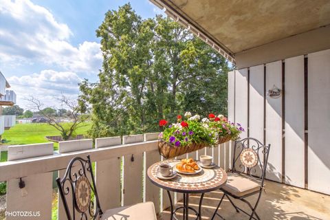 Tiny photo for 4000 Bayside Drive #207, Palatine, IL 60074 (MLS # 12700655)