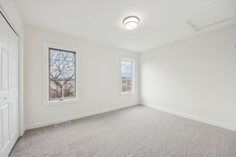 Tiny photo for 1022 Oakland Drive, Barrington, IL 60010 (MLS # 12584971)