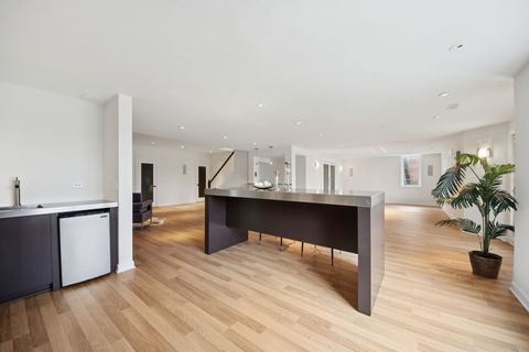 Tiny photo for 1022 Oakland Drive, Barrington, IL 60010 (MLS # 12584971)