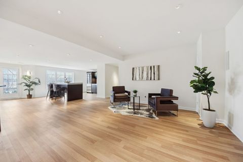 Tiny photo for 1022 Oakland Drive, Barrington, IL 60010 (MLS # 12584971)